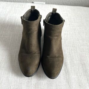 Cute dark olive green booties